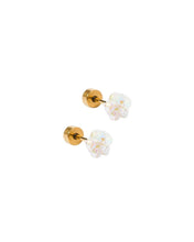 Screwback Stud Earrings - Gia