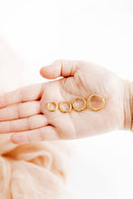 Huggie Earrings - Scarlett Hoop Gold 8mm