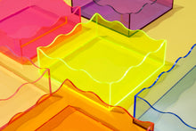 Wavy Acrylic Tray - Square - Hot Pink