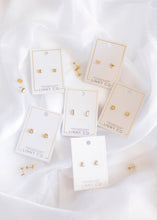 Screwback Stud Earrings - Amber