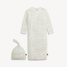 Magnetic Gown & Hat Set Nursery Magic