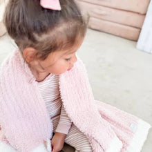 The Alani Blanket - Toddler
Petal Pink