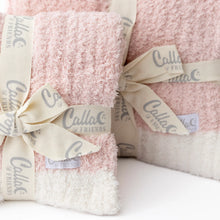 The Alani Blanket - Toddler
Petal Pink