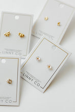 Screwback Stud Earrings - Sloane