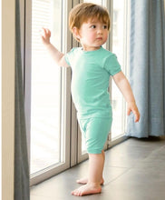 Short Colorful Cream Mint Set