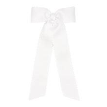 Medium Scallop Trim Longtail Bow