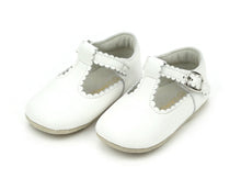 Elodie White Scalloped Crib Shoe